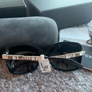 ❌SOLD❌☀️ CHANEL BIJOU SUNGLASSES ☀️